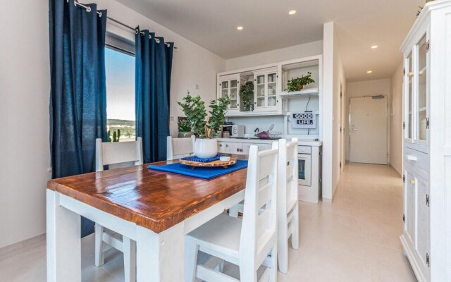 Stunning Apartment in Sukosan With Wifi and 2 Bedrooms