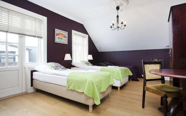 Skolabru Guesthouse