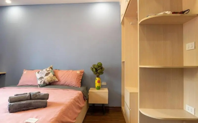 Camellia Homestay – Guest Rooms – Hanoi