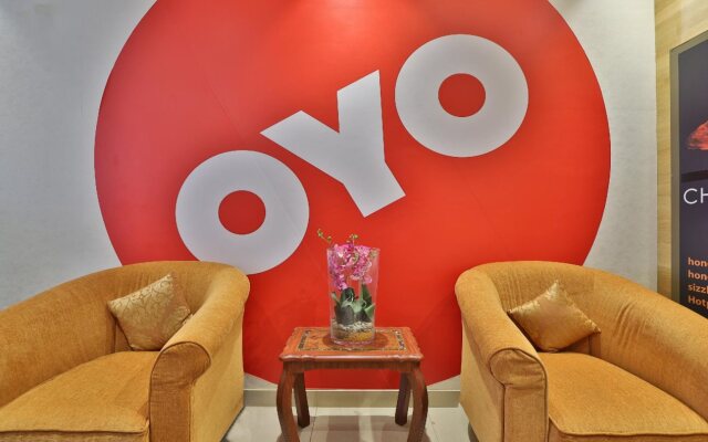 OYO 101 Click Hotel