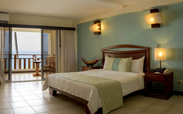 Tango Mar Beachfront Boutique Hotel & Villas - фото 3