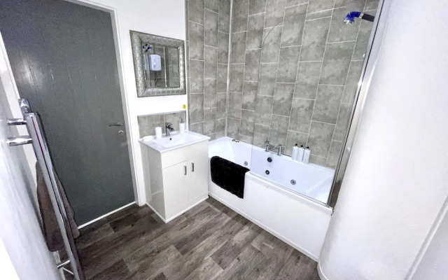 Reads Luxury Apartments