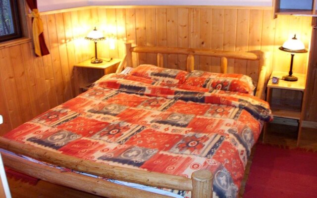 Alexa Chalets -Timber Inn & Restaurant