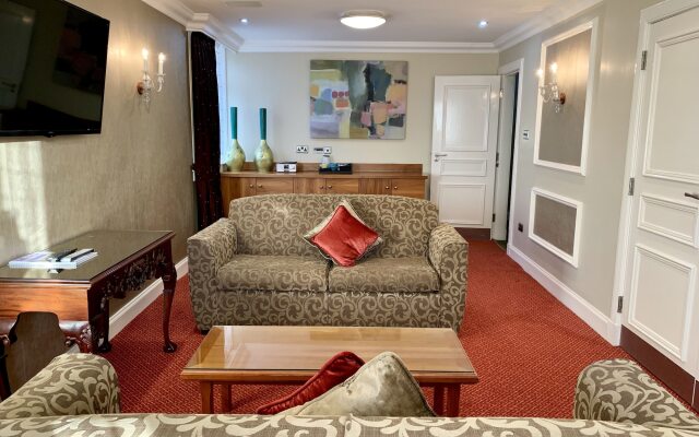 The Bruce Hotel