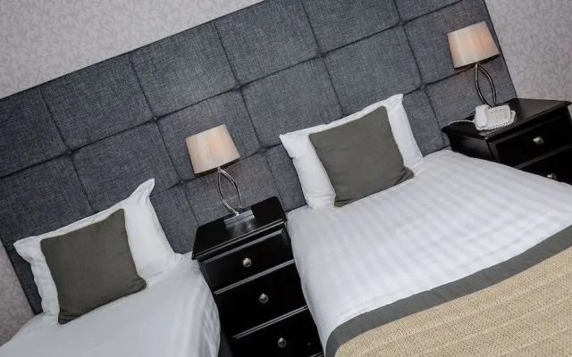 The Melbreak Hotel