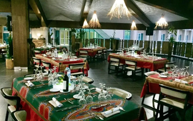Pefaco Hotel Maya Maya