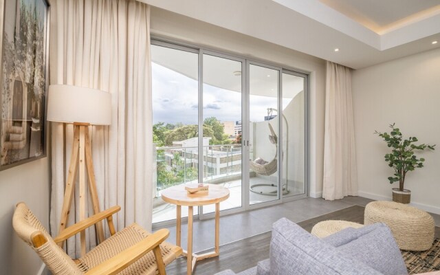 Capital Sapphire Line 1 bed  by YourHost