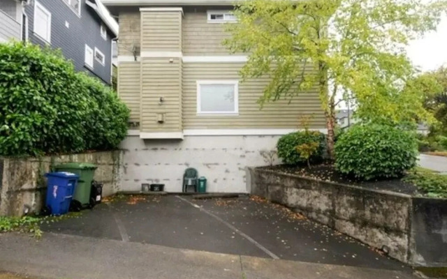 Seattle Vacation Home: The Chalet