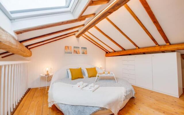 [Bellinzona] Rustico Loft a 5 Stelle con Netflix