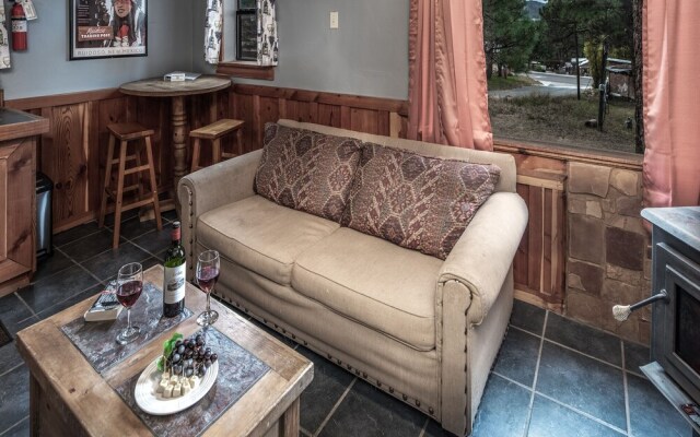 411apvillage17avncb - Windchaser