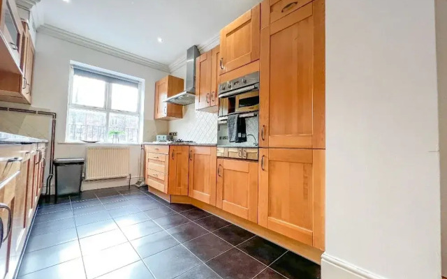 Redbourne Terrace Holiday Home