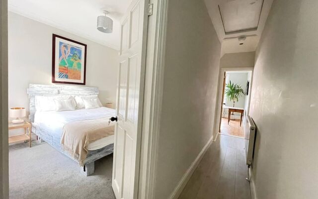 Stunning Beach House At Southsea, Portsmouth