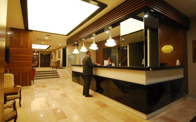 Şapçı Prestij Hotel & İbrice Balık Restaurantı