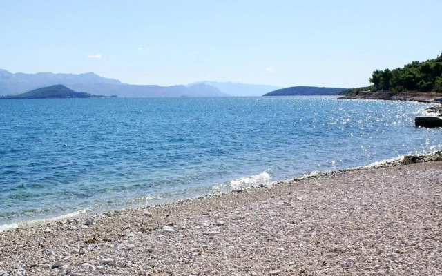 Apartments by the sea Slatine, Ciovo - 9453