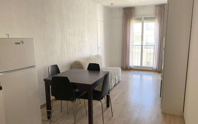 Appartement Balaruc-les-Bains, 2 pièces, 4 personnes - FR-1-553-44
