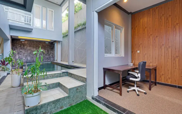 Villa Master Residance