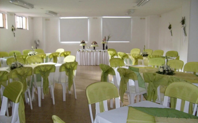 Hotel Armont