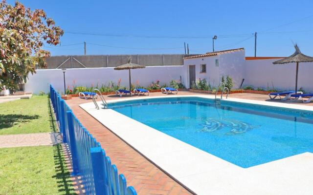 Chalet Florida IV, con piscina compartida