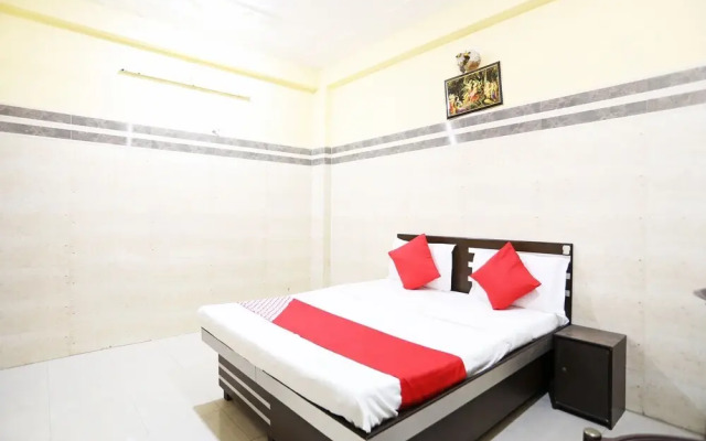 Kanchan Palace by OYO Rooms