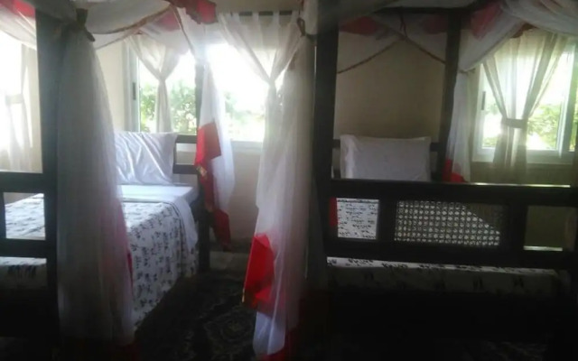 Maweni Beach Cottages