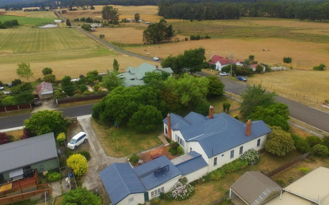 Acacia Bed and Breakfast