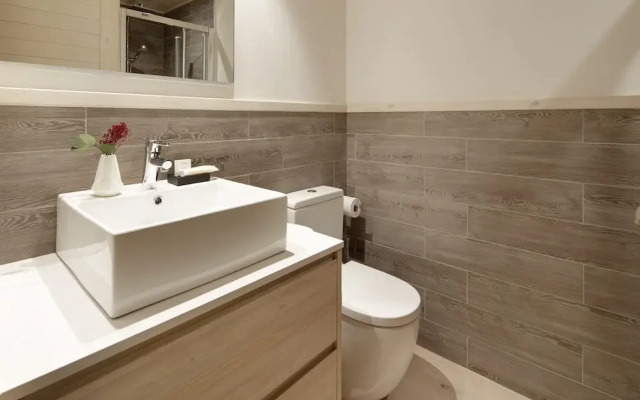 Val de Ruda Luxe 52 by FeelFree Rentals