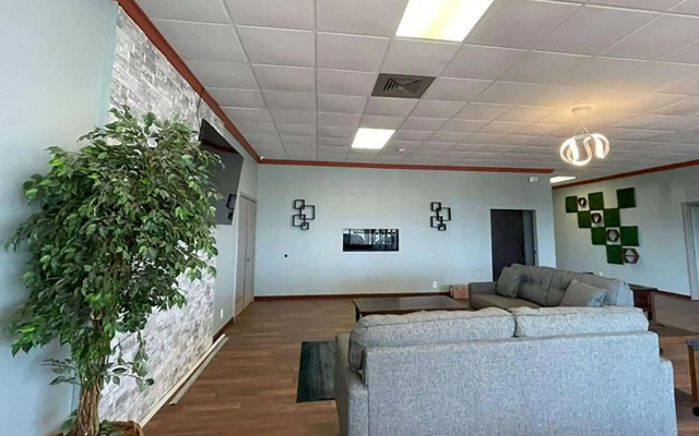 USA Inn and Suites Springfield Ohio