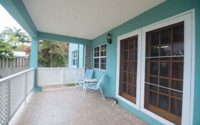 Neem View Apartments Antigua