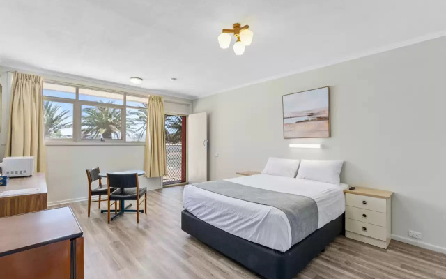 Econo Lodge Port Augusta – Guest Rooms – Port Augusta
