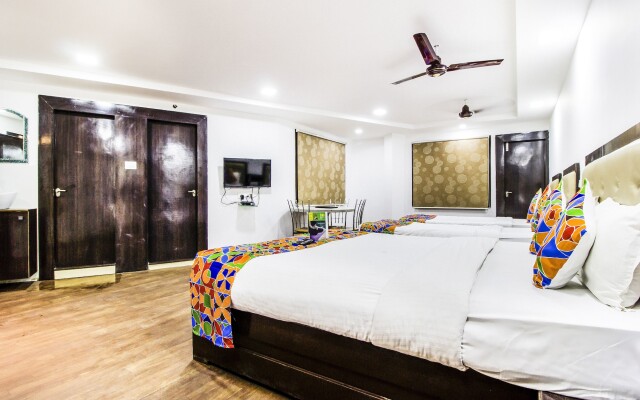 FabHotel Rajnandani Residency
