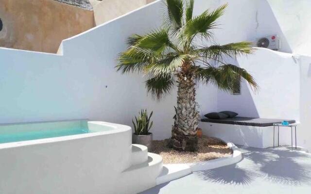 Cave at White Rock - 100% Private outdoor jacuzzi