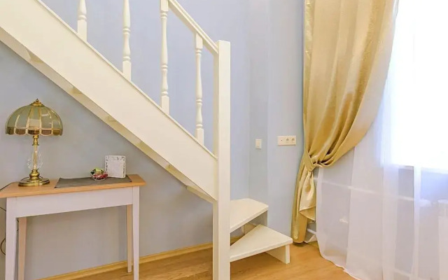 Апарт-отель ColorSpb — Дом художников