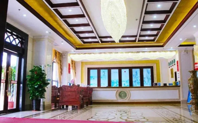 Fengxianghu Hotel (Haikou East High-speed Railway Station)
