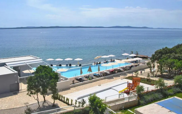 Villas Punta Skala Apartments With Pools at Beach