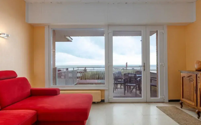 Cosy Apartment With Sunny Terrace