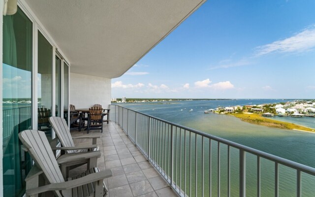 Crd1008 2 Bedroom Condo
