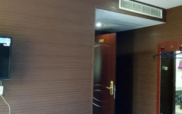 Shanghai Haijiaowan Fashion Hotel (Caoying Road Subway Station Branch)