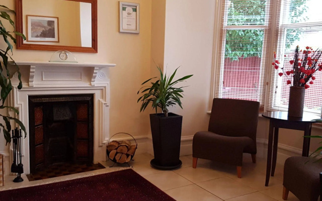 Abbey House Hotel