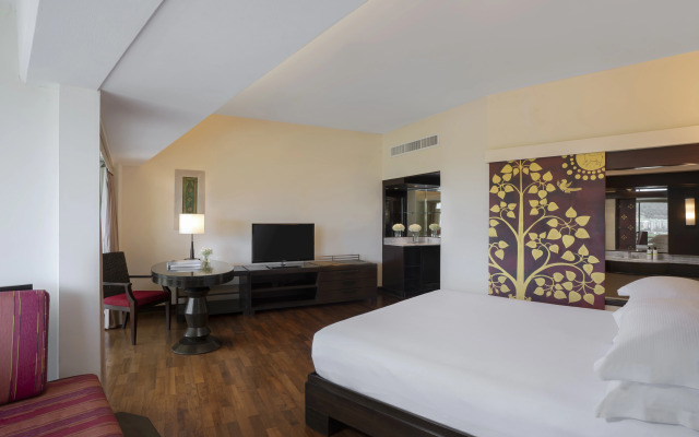 Pullman Phuket Karon Beach Resort ex. Hilton Phuket Arcadia Resort