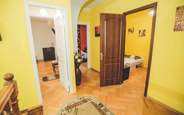 Отель Family Hotel Laba