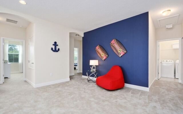 10 Bed New With Pool/spa With Lake View! 10 Bedroom Condo