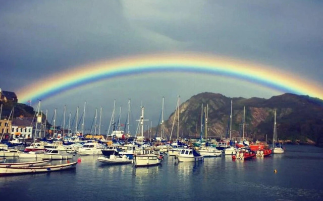 Penthouse Apartment With Amazing Harbour Views