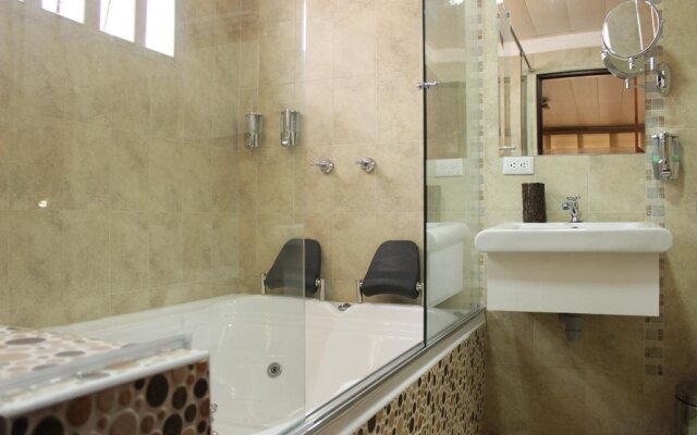 Hotel Boutique Casa Suiza