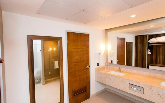 Holiday Inn Express Puerto Vallarta by IHG