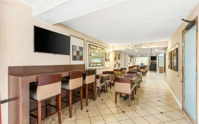 Best Western Hazlet Inn