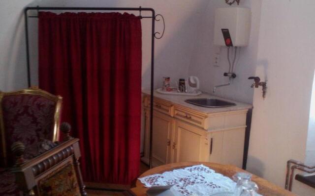 Monastery Garden Bistro & Rooms