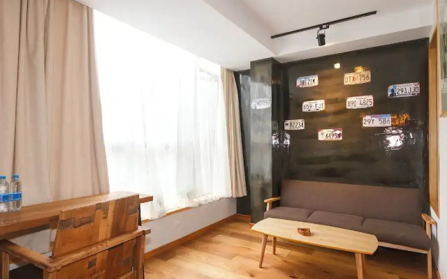 Yue Love Hotel