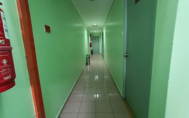 OYO 89641 Best Lodge