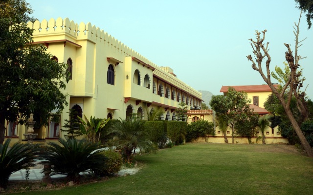 Sajjan Bagh Resort