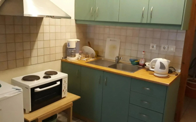 Mini suite neighboring the center